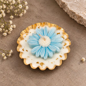 3.5 Inch Round Flower Urli Candle (Blue Daisy)